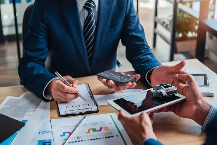 What credit score is needed to buy a 30k car?
