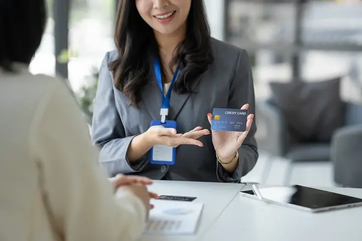 Which Credit Score Matters More Transunion or Equifax ? | CRE